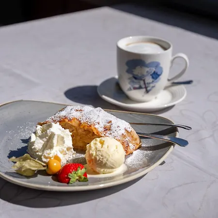 Laendle Hotel Damuels